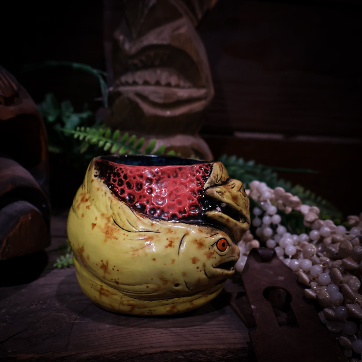 Yellow margin Moray Mug A.P